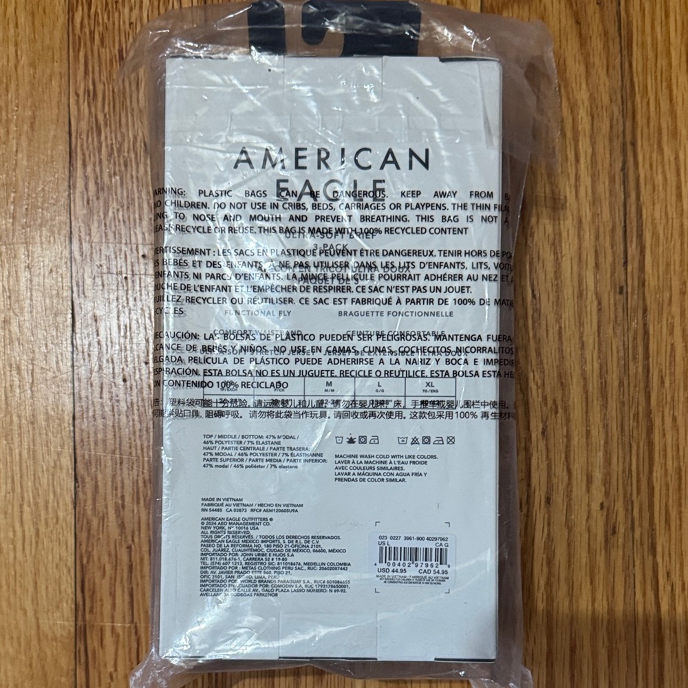 American Eagle Men’s Ultra-Soft Briefs in Black - Picture 3 of 5
